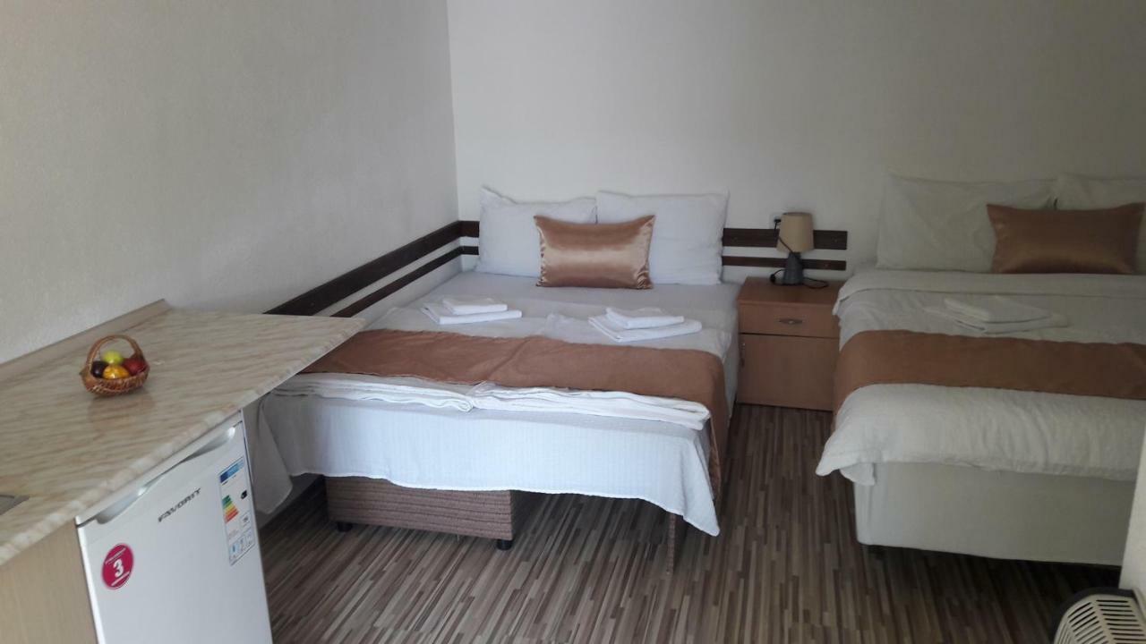 Chardak Apartments โอครีด ภายนอก รูปภาพ